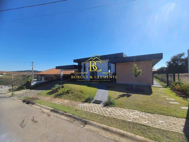#189 - Casa para Venda em Atibaia - SP - 2