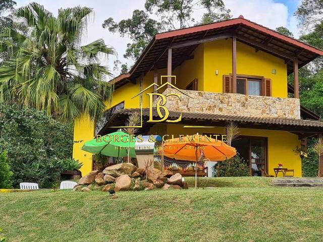 Casa para Venda em Atibaia - 2