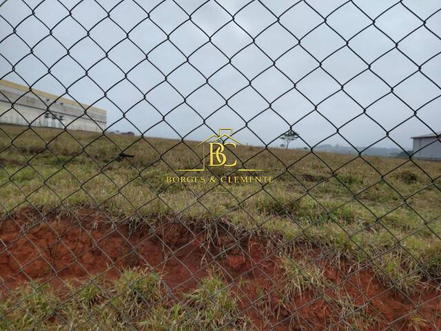 Área para Venda em Atibaia - 3