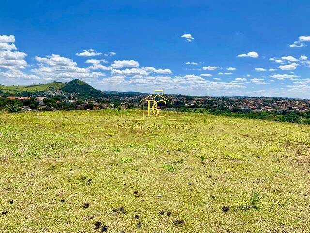 Área para Venda em Atibaia - 3