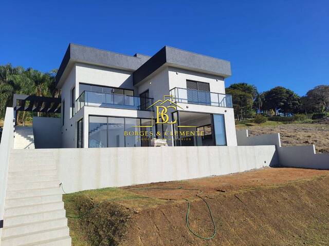 Casa para Venda em Bragança Paulista - 3