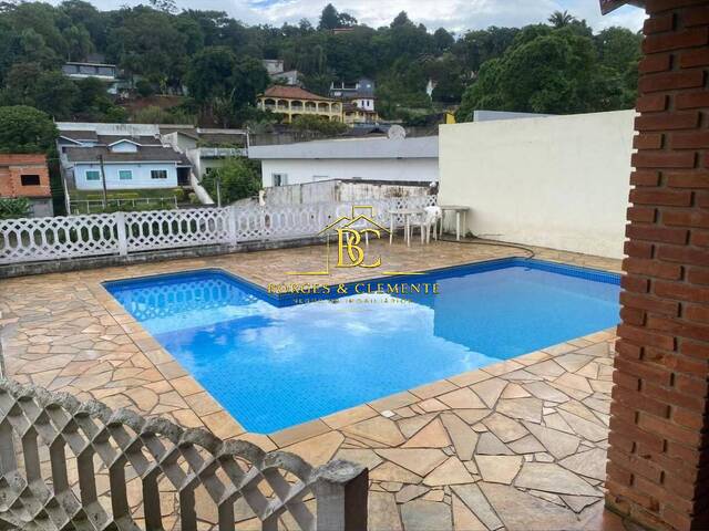 Casa para Venda em Mairiporã - 3