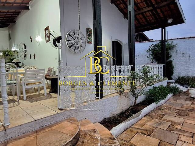 Casa para Venda em Atibaia - 4