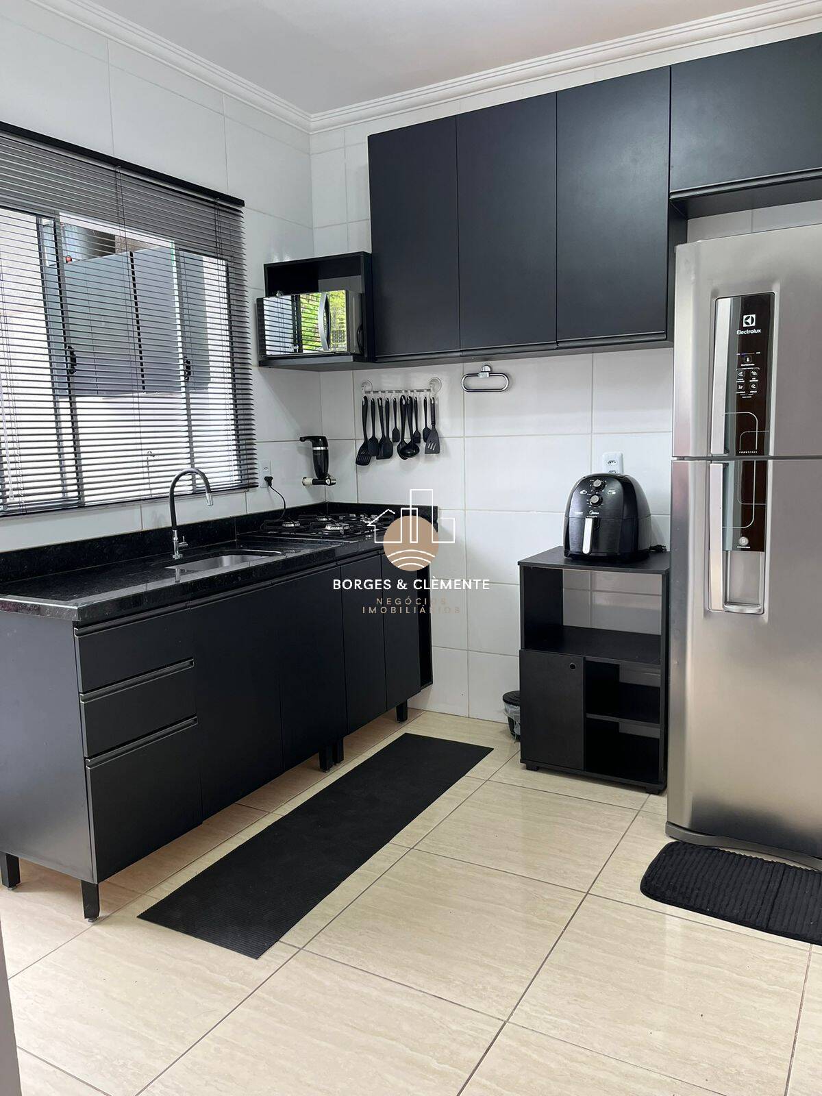 Casa, 2 quartos, 86 m² - Foto 1