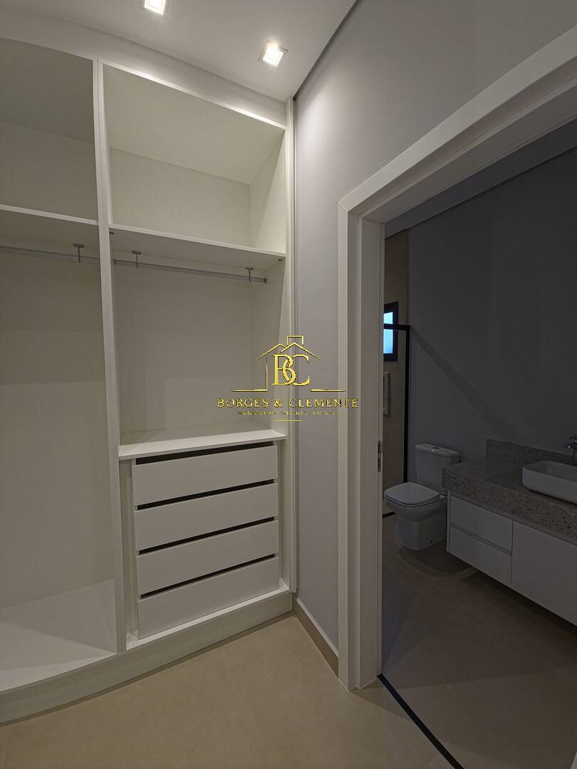 Casa, 3 quartos, 226 m² - Foto 4