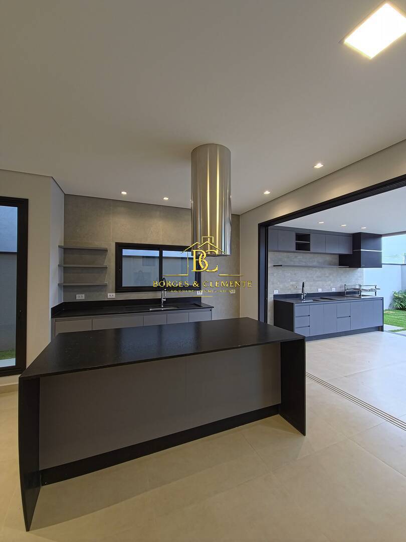 Casa, 3 quartos, 226 m² - Foto 19