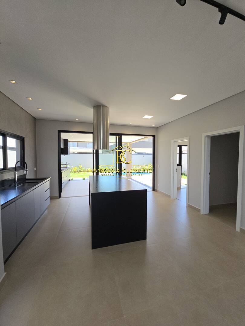 Casa, 3 quartos, 226 m² - Foto 55