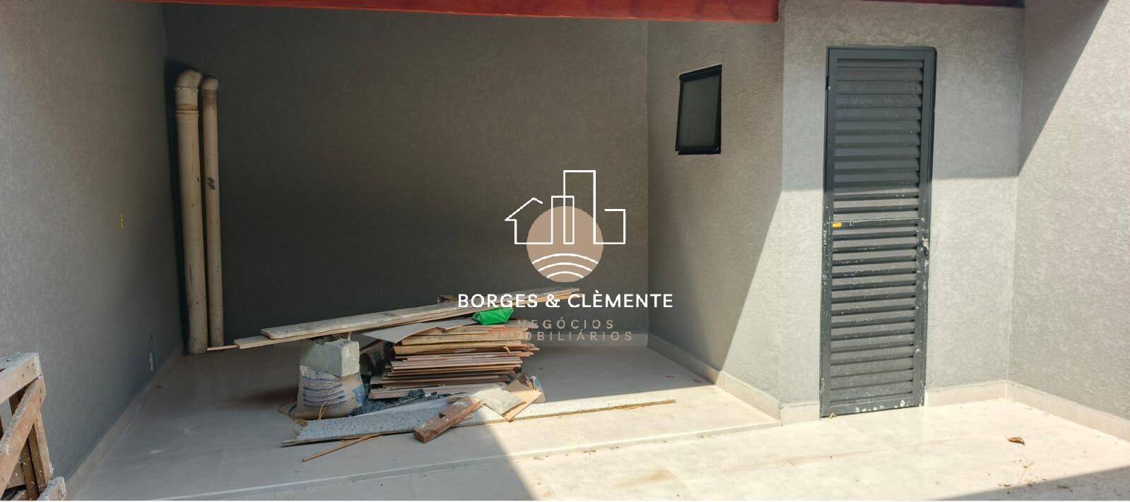Casa, 3 quartos, 107 m² - Foto 2