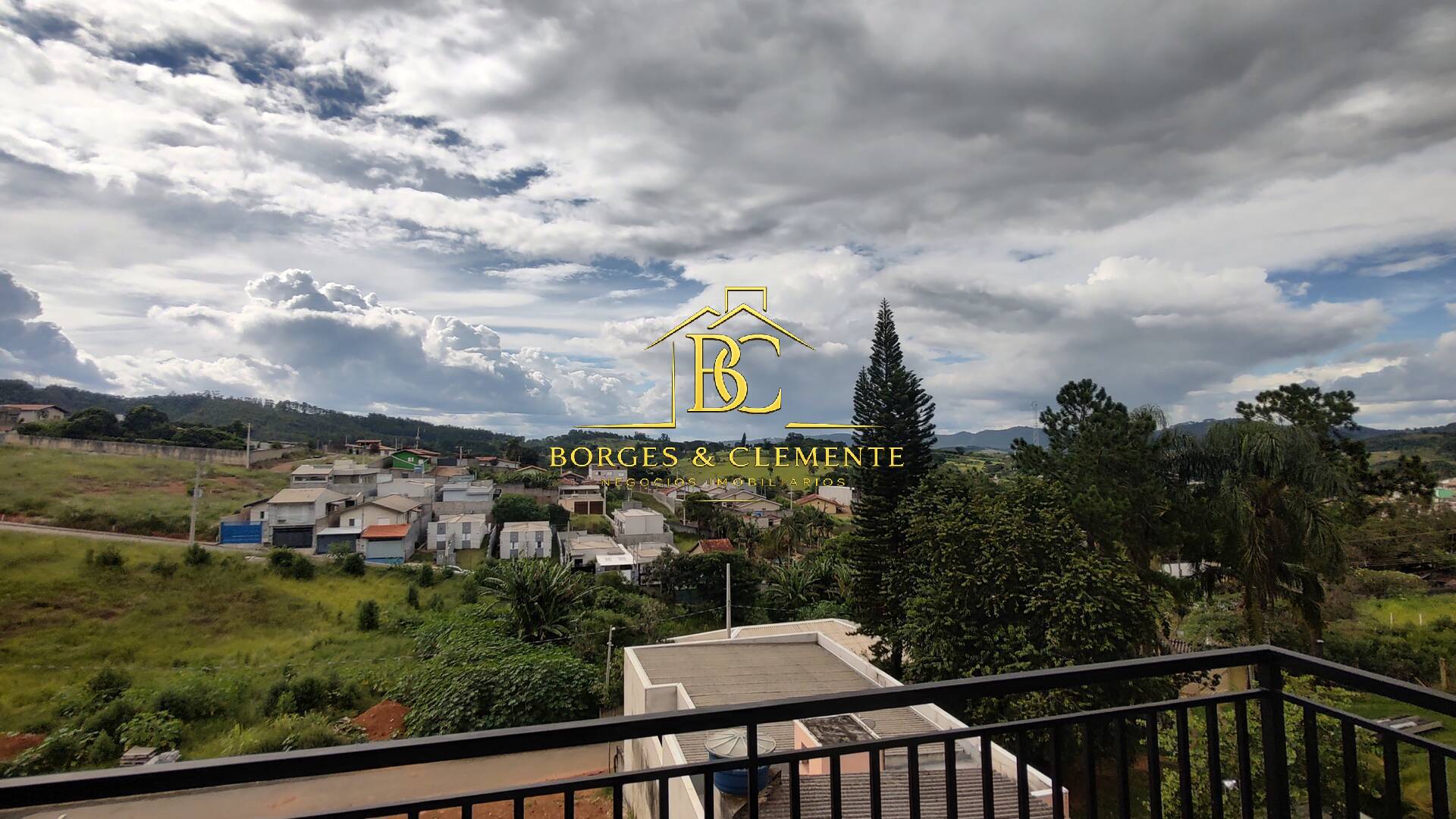 Casa, 4 quartos, 125 m² - Foto 1
