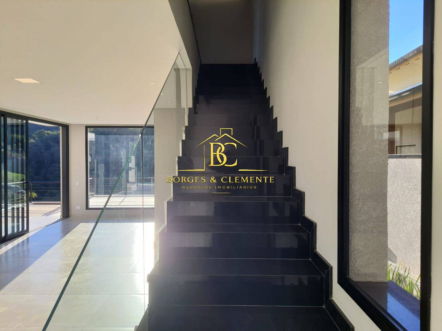 Casa, 3 quartos, 296 m² - Foto 10