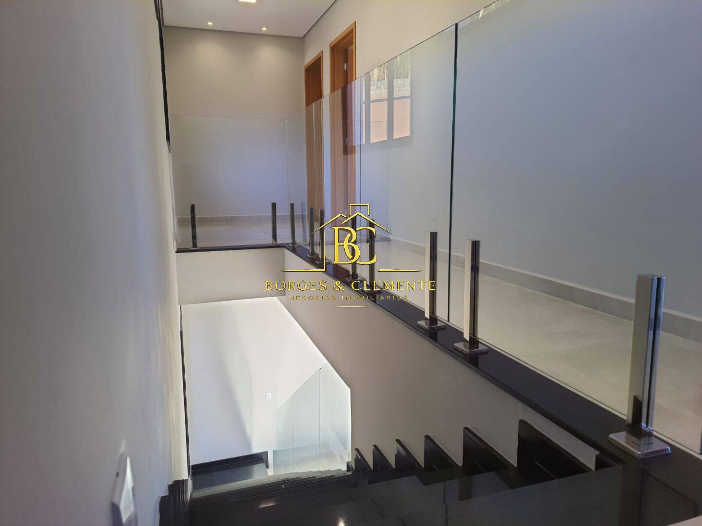 Casa, 3 quartos, 296 m² - Foto 9