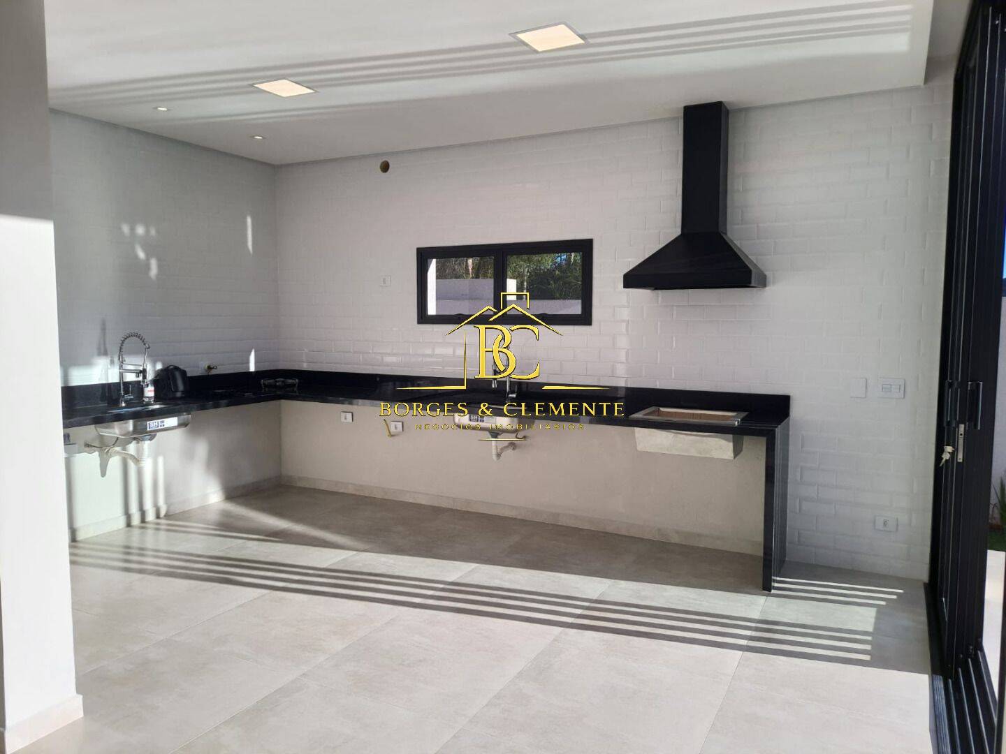 Casa, 3 quartos, 296 m² - Foto 15