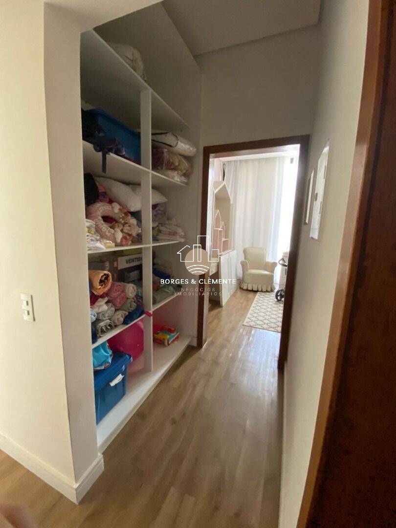 Casa, 3 quartos, 234 m² - Foto 5