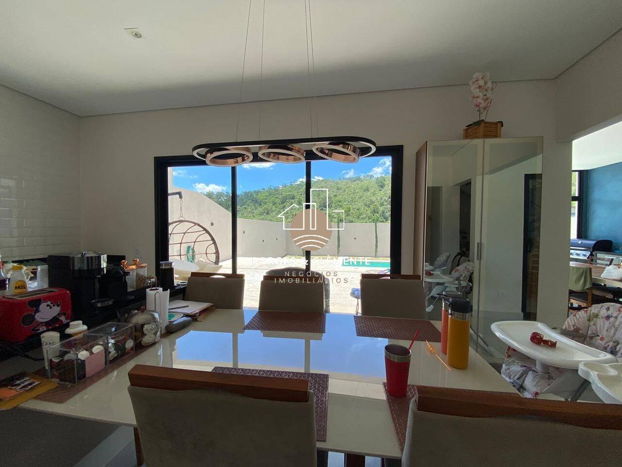 Casa, 3 quartos, 234 m² - Foto 8