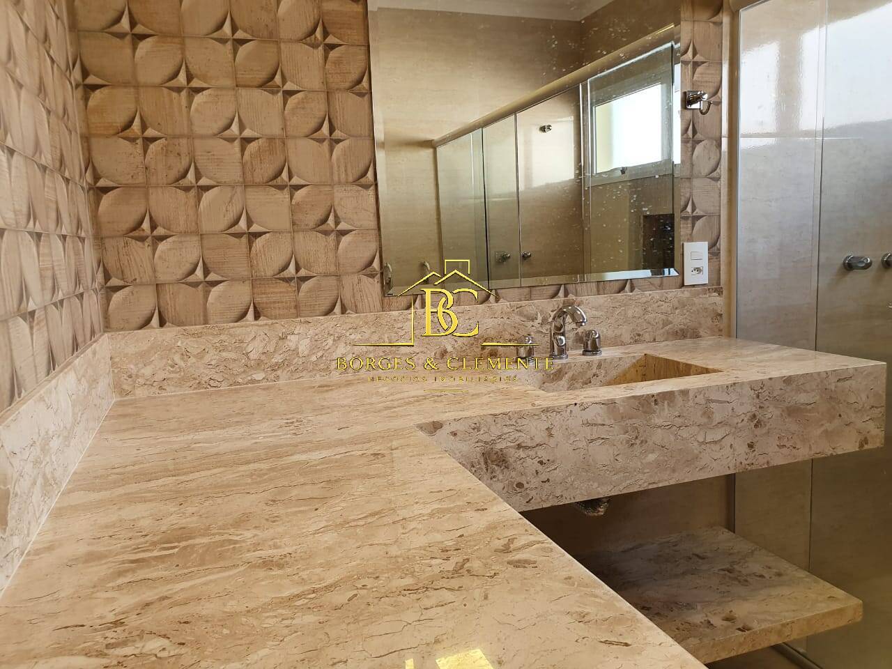 Casa, 3 quartos, 323 m² - Foto 4