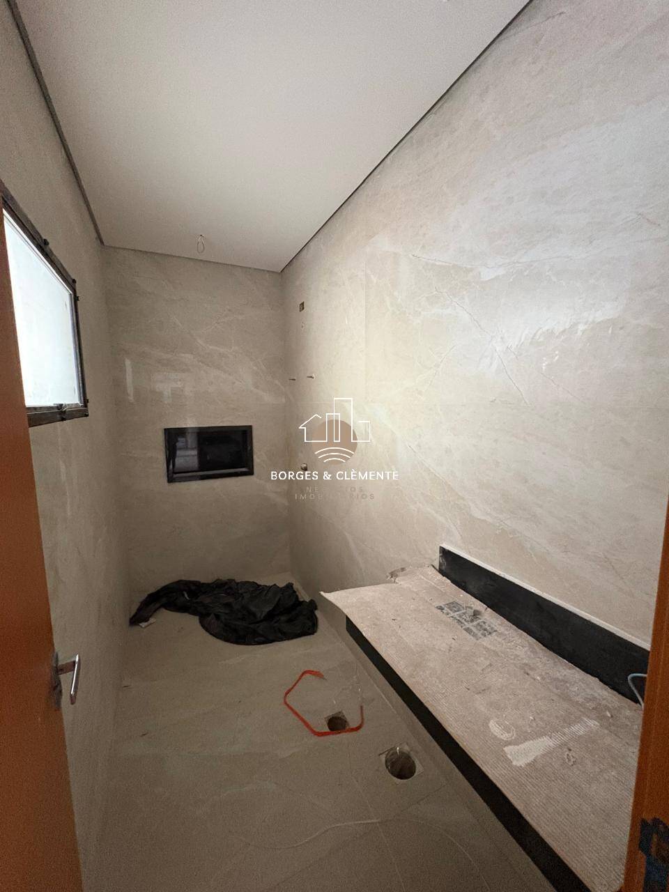 Casa, 3 quartos, 327 m² - Foto 8