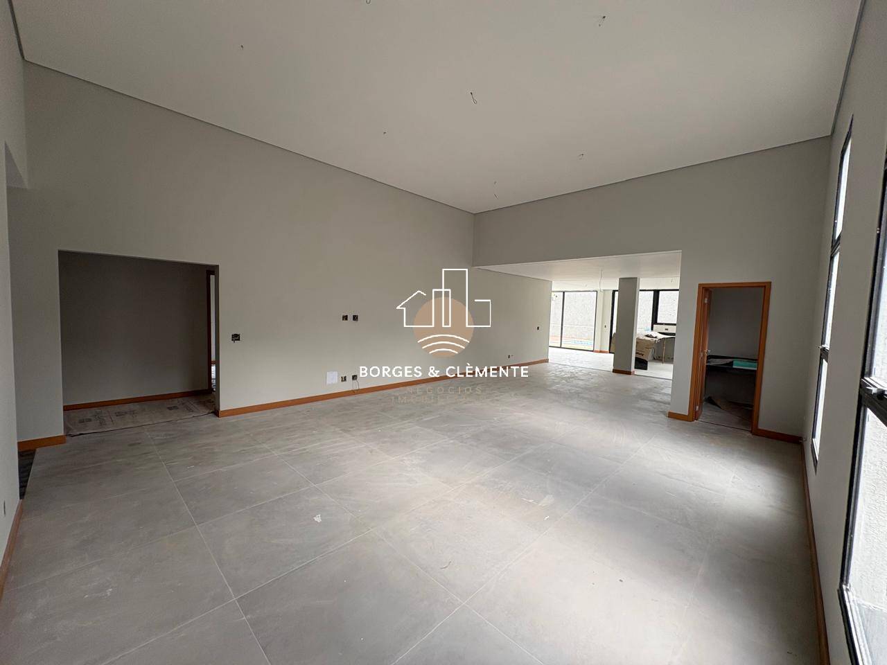 Casa, 3 quartos, 327 m² - Foto 14