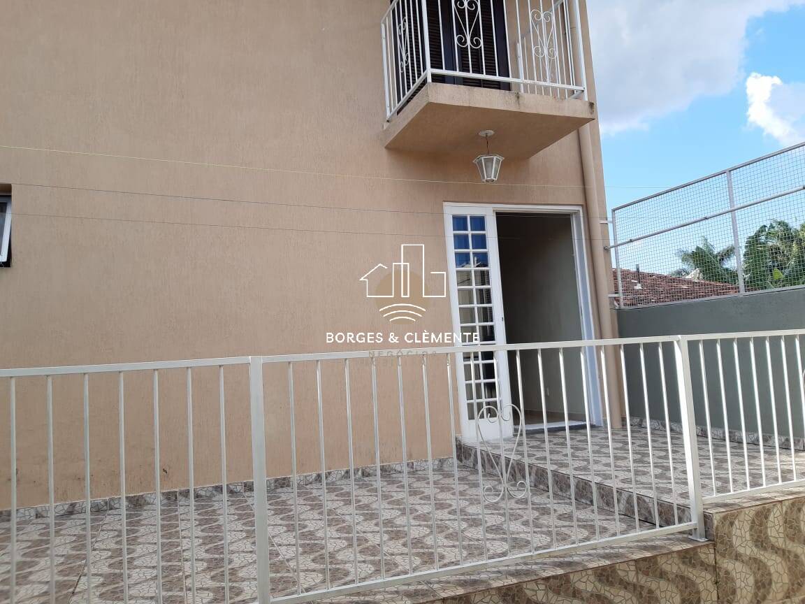 Casa, 3 quartos, 250 m² - Foto 6