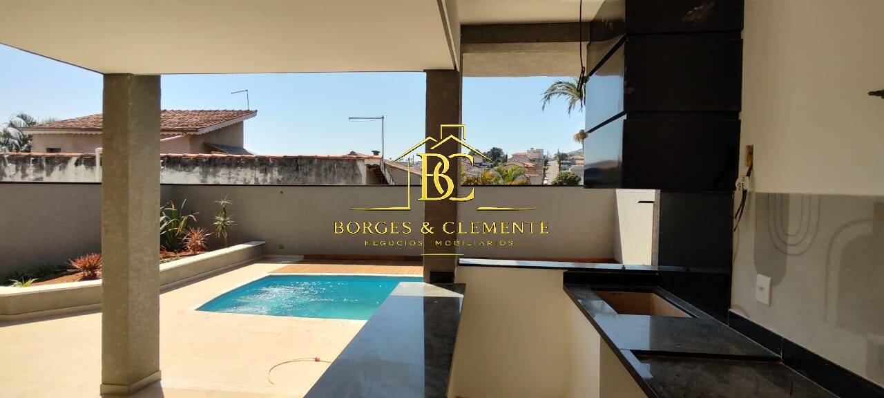 Casa, 3 quartos, 107 m² - Foto 1