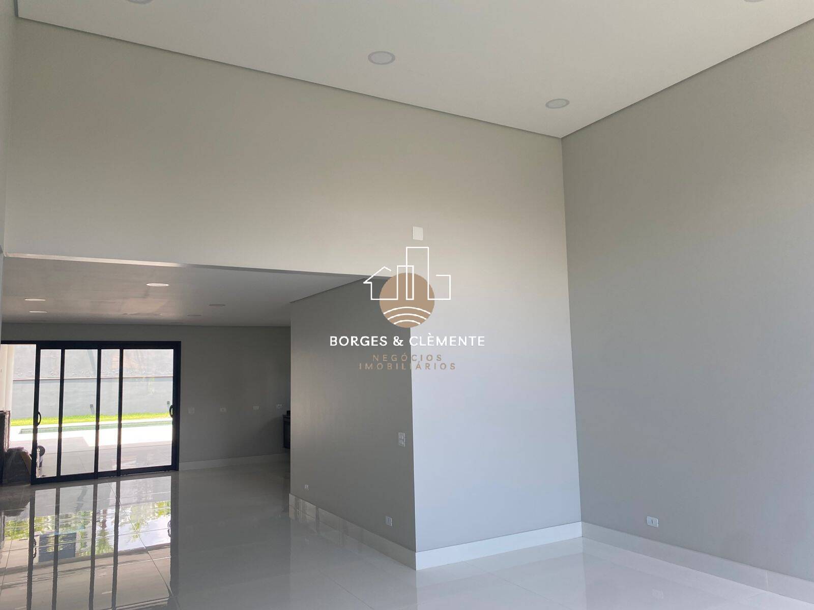 Casa, 4 quartos, 249 m² - Foto 4
