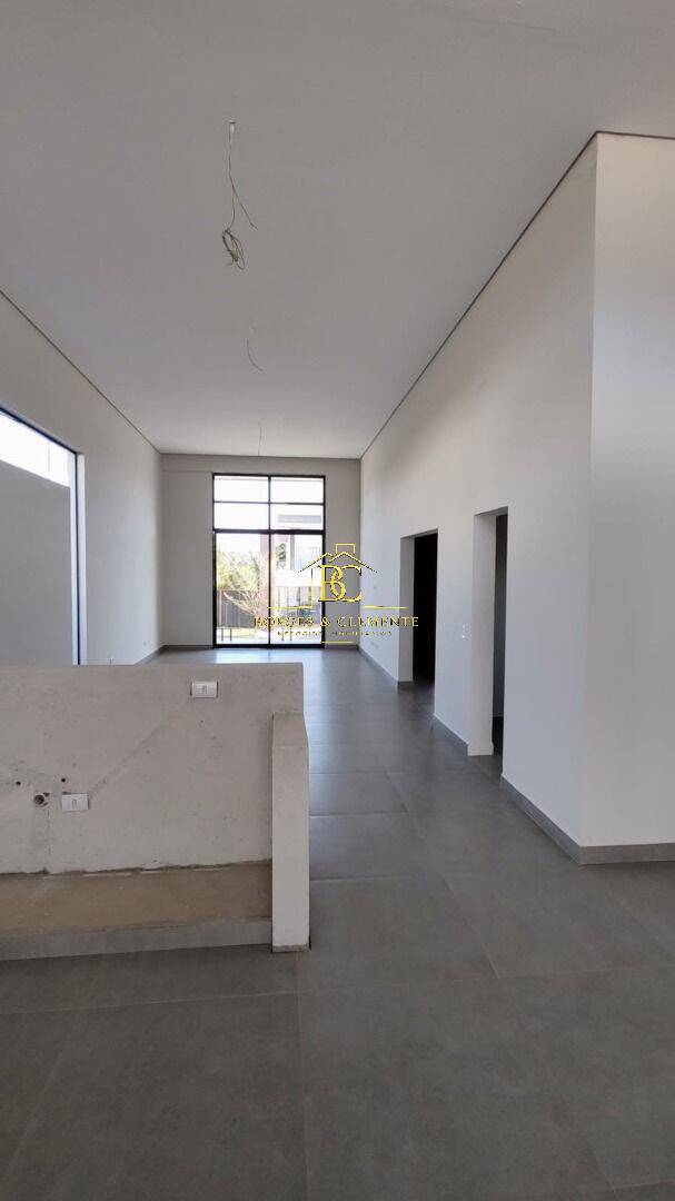 Casa, 4 quartos, 289 m² - Foto 11