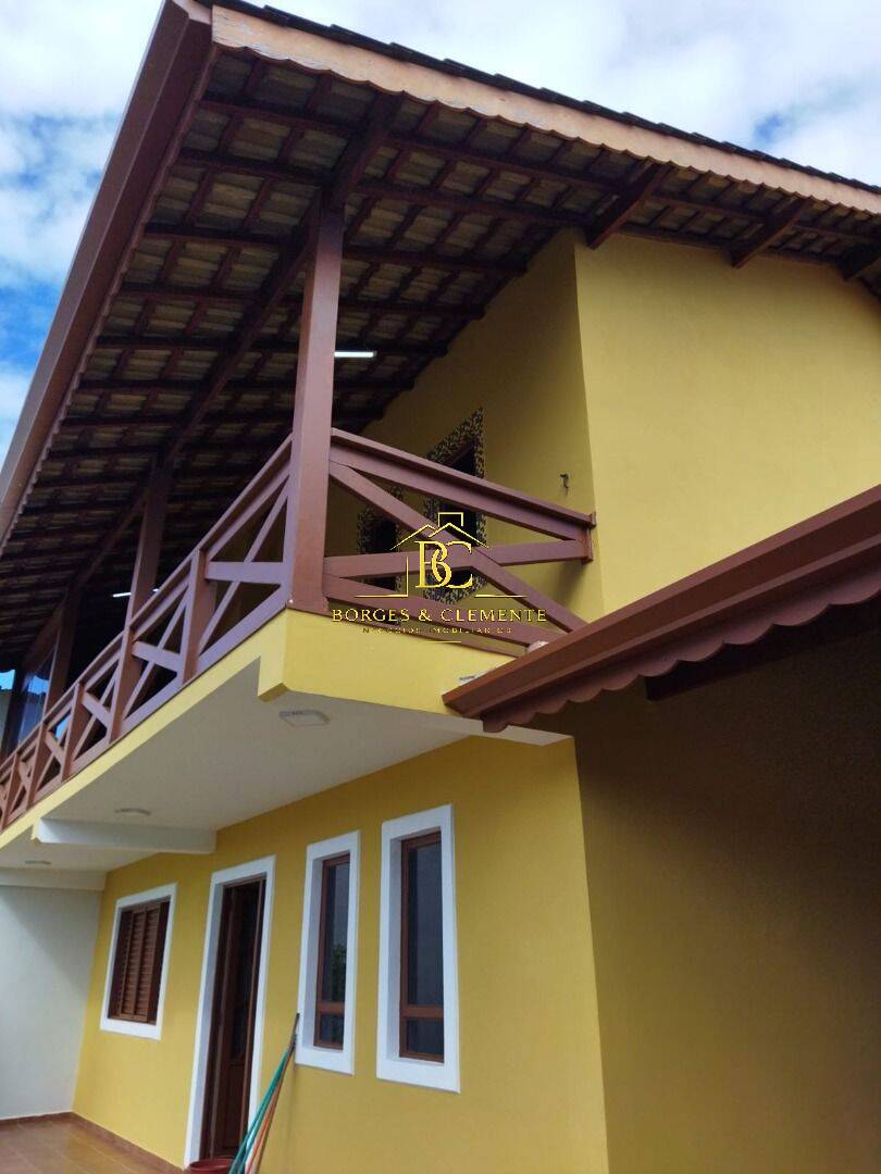 Casa, 3 quartos, 240 m² - Foto 2