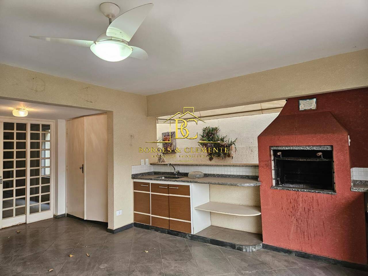 Casa, 5 quartos, 312 m² - Foto 4