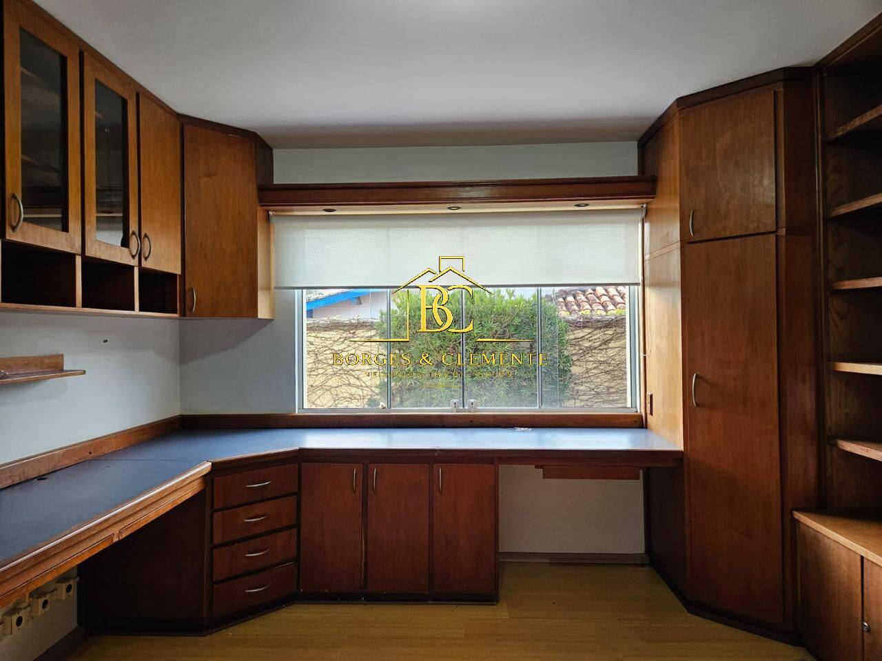 Casa, 5 quartos, 312 m² - Foto 3