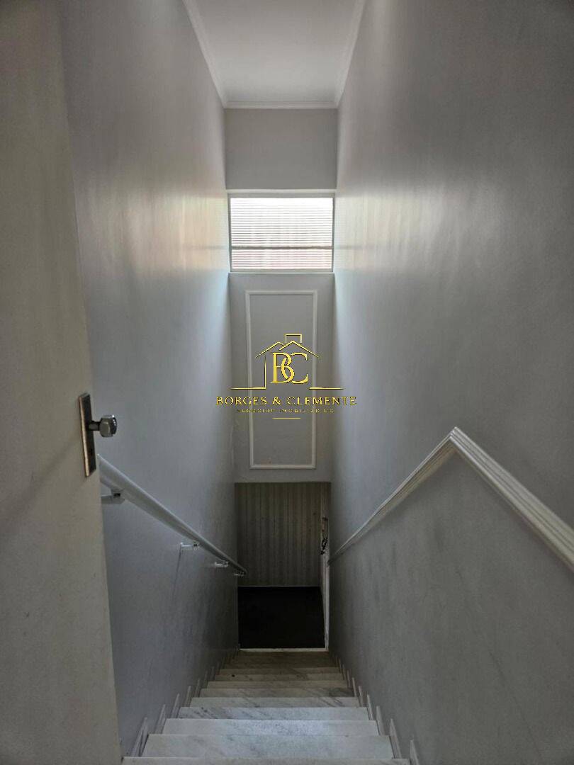 Casa, 5 quartos, 312 m² - Foto 6