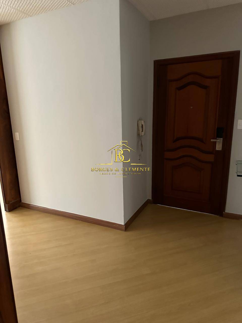 Apartamento, 3 quartos, 208 m² - Foto 2