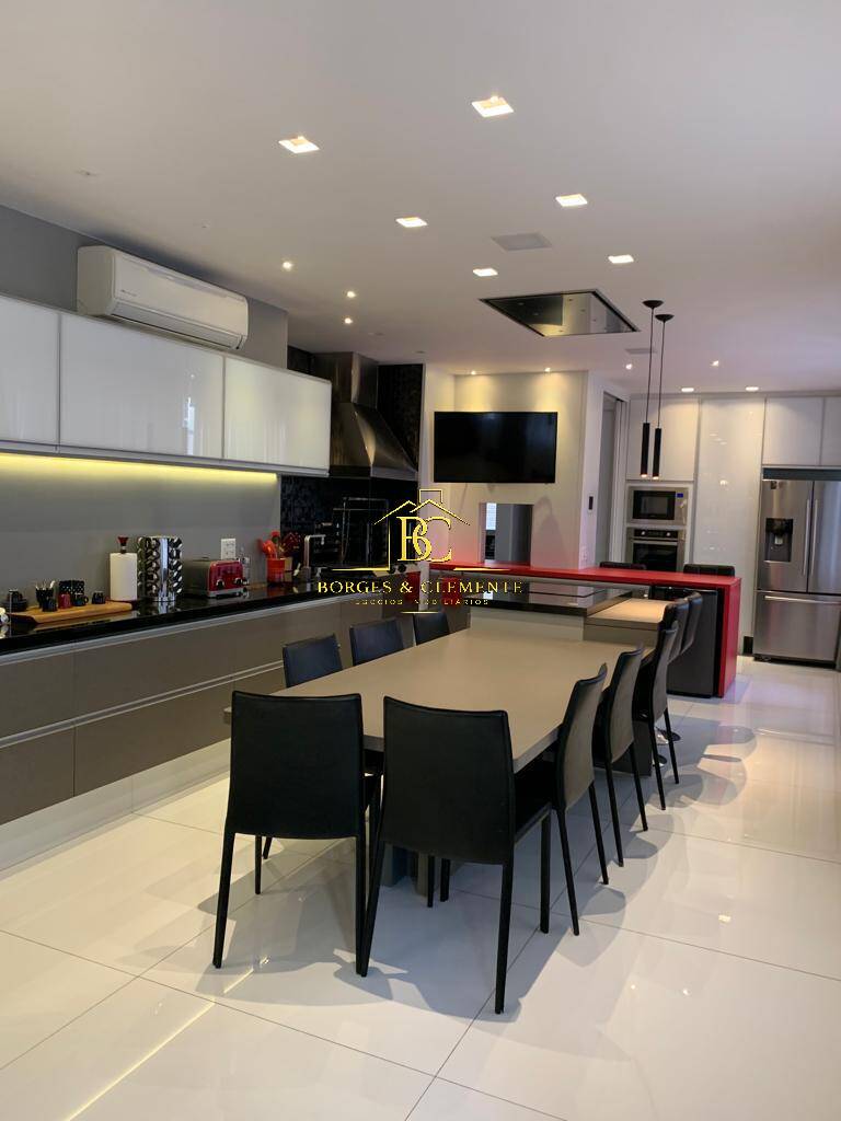 Apartamento, 3 quartos, 197 m² - Foto 2