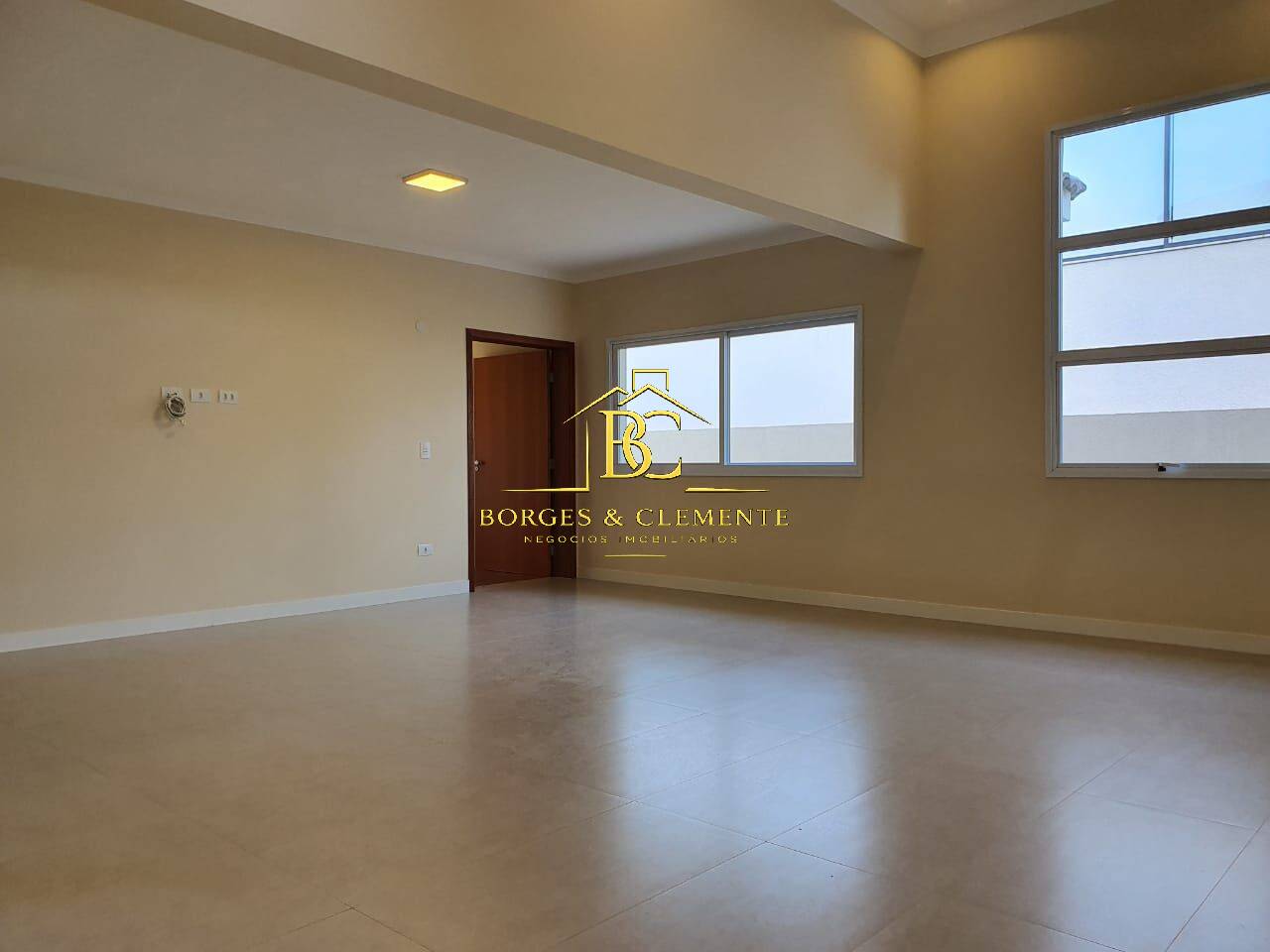 Casa, 4 quartos, 323 m² - Foto 4
