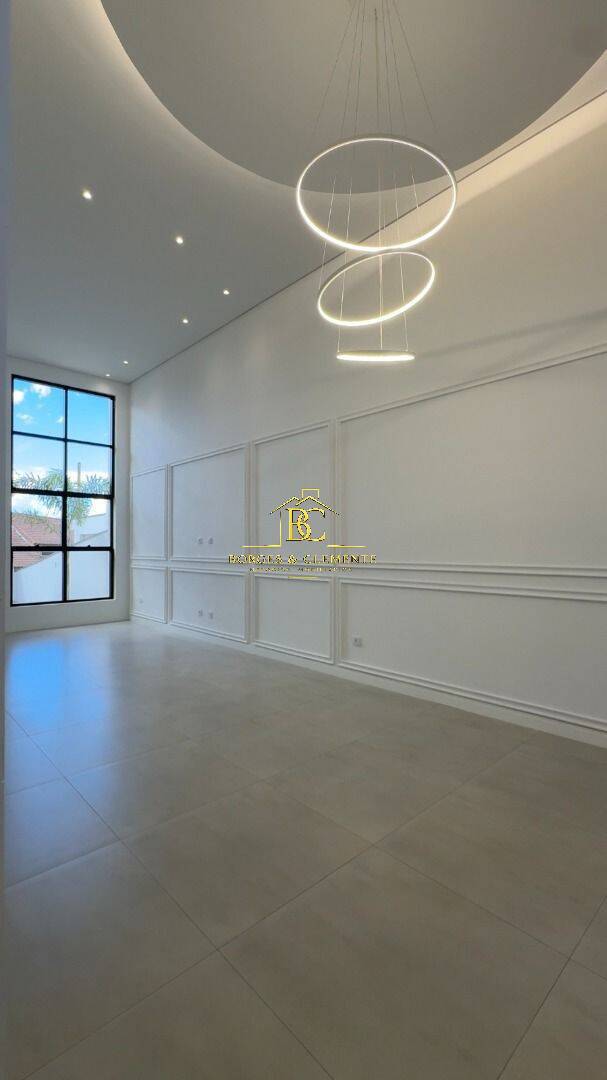 Casa, 3 quartos, 440 m² - Foto 2