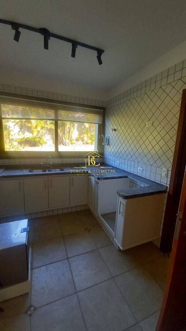 Casa, 3 quartos, 290 m² - Foto 6