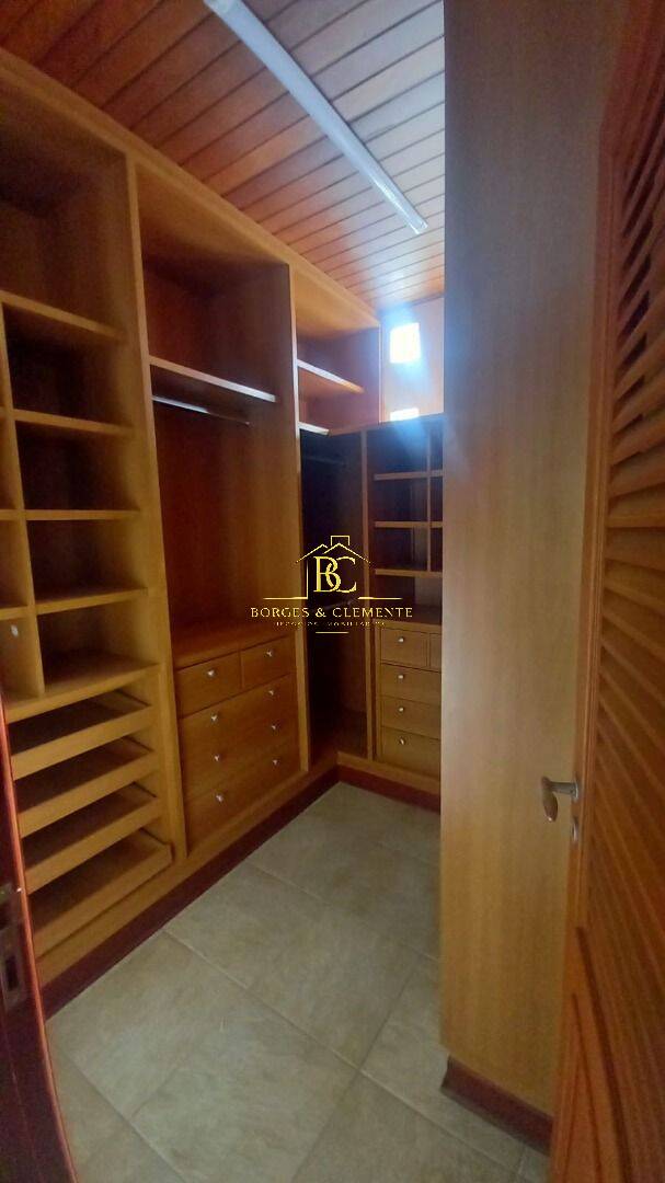 Casa, 3 quartos, 290 m² - Foto 15