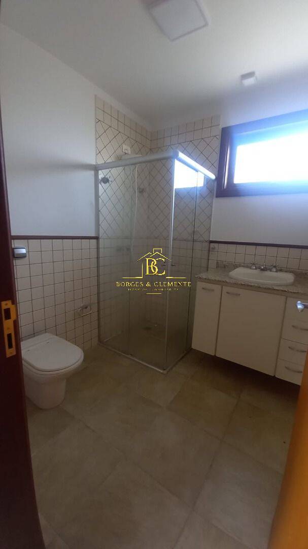 Casa, 3 quartos, 290 m² - Foto 33