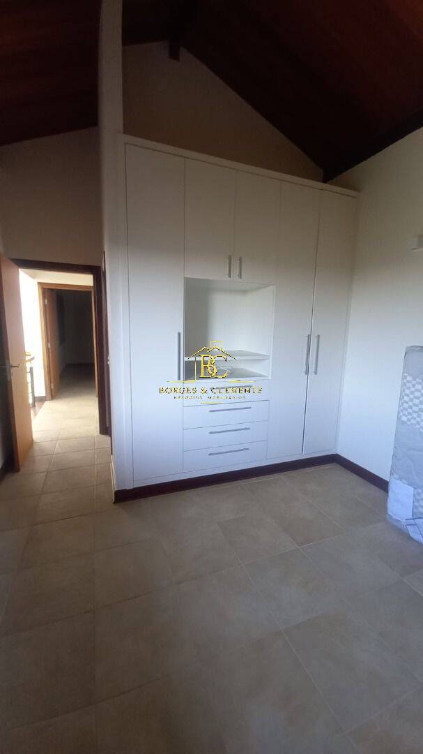 Casa, 3 quartos, 290 m² - Foto 35