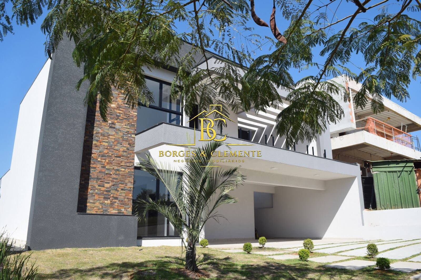 Casa, 4 quartos, 305 m² - Foto 2
