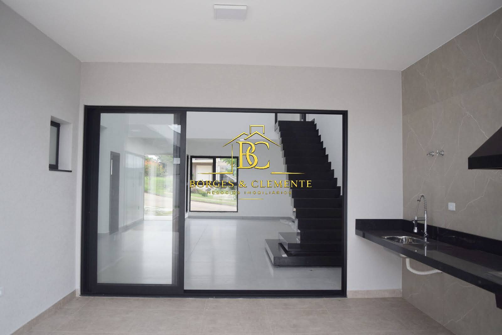 Casa, 4 quartos, 305 m² - Foto 13