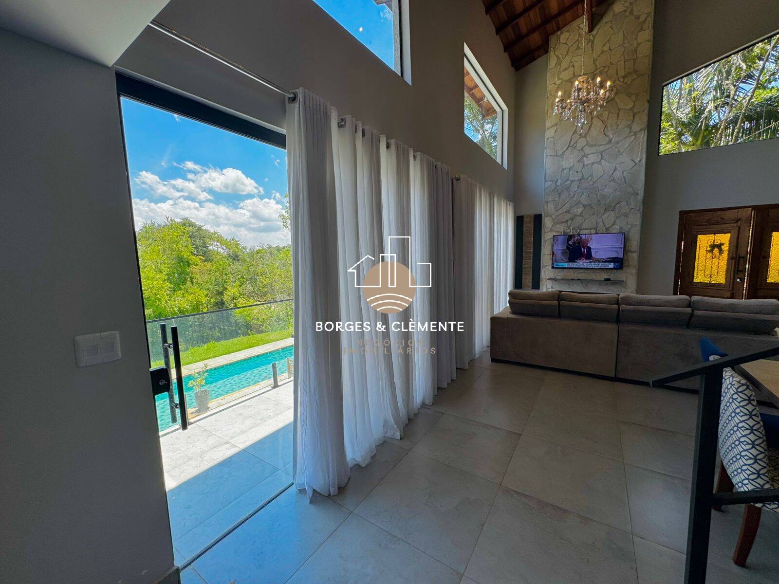Casa, 4 quartos, 300 m² - Foto 3