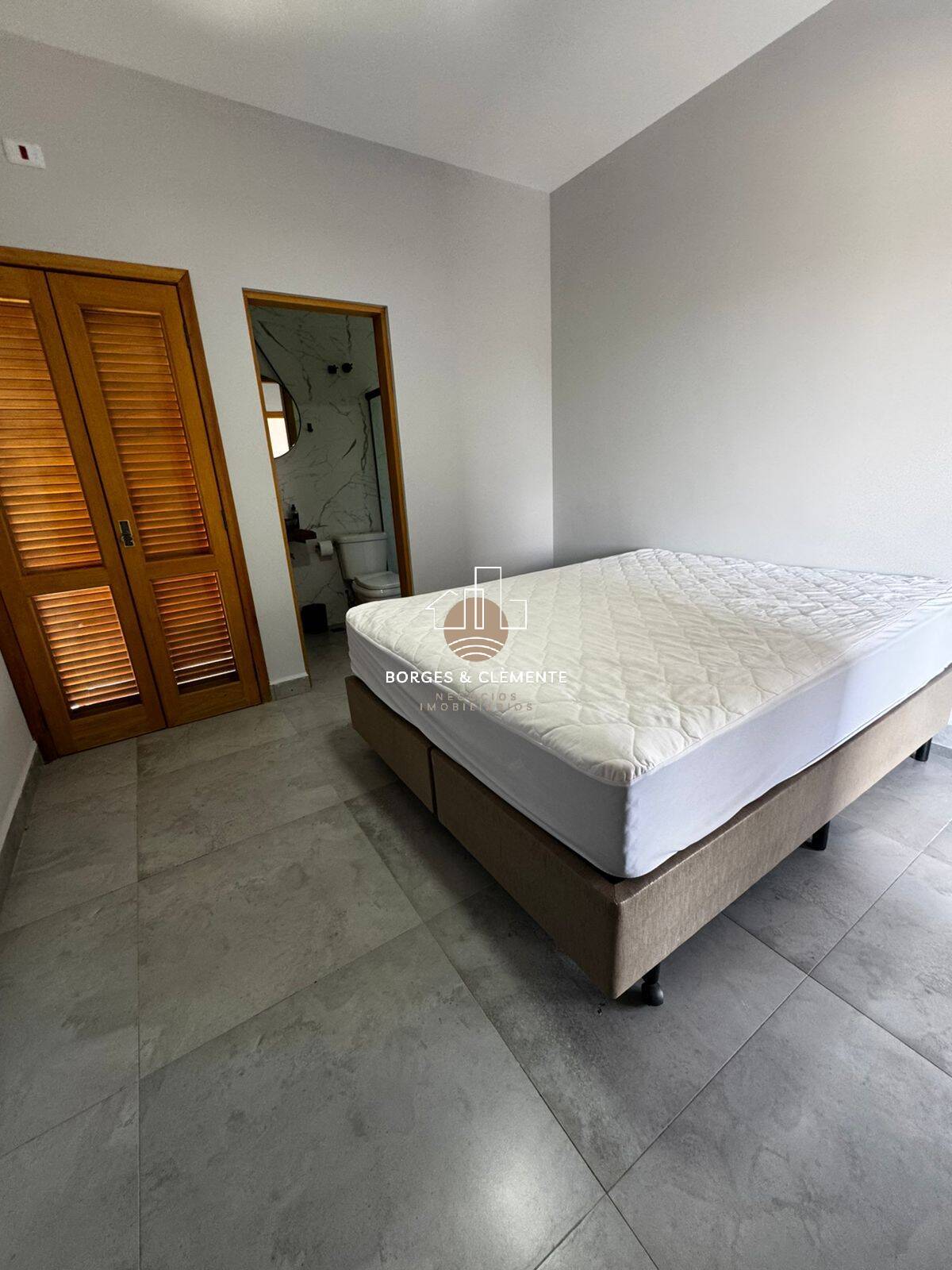Casa, 4 quartos, 300 m² - Foto 26