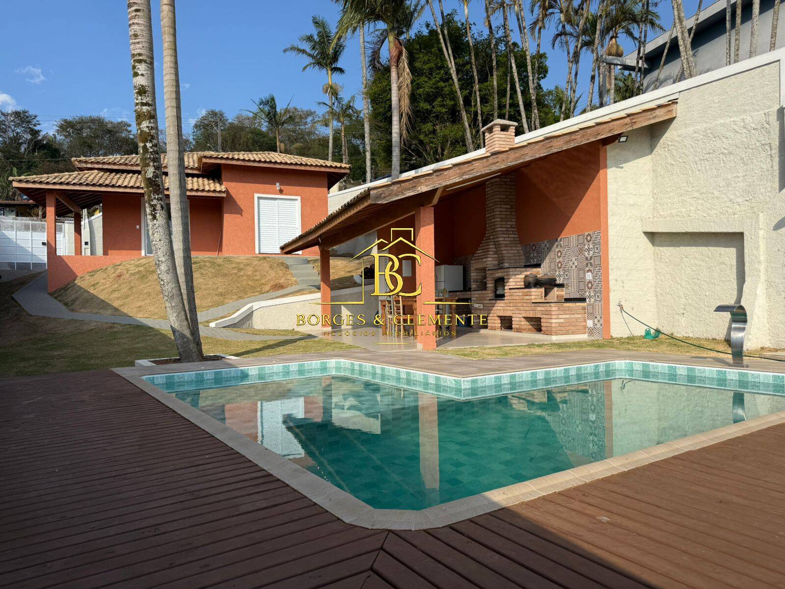 Casa, 3 quartos, 133 m² - Foto 1