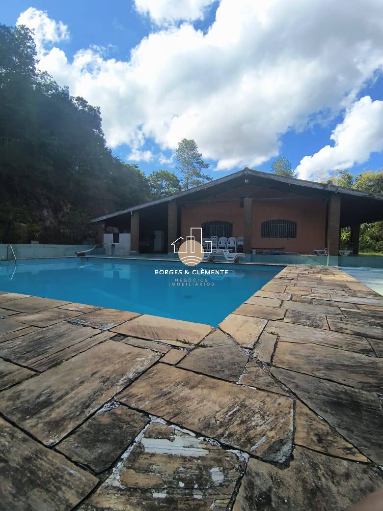 Casa, 4 quartos, 24200 m² - Foto 1