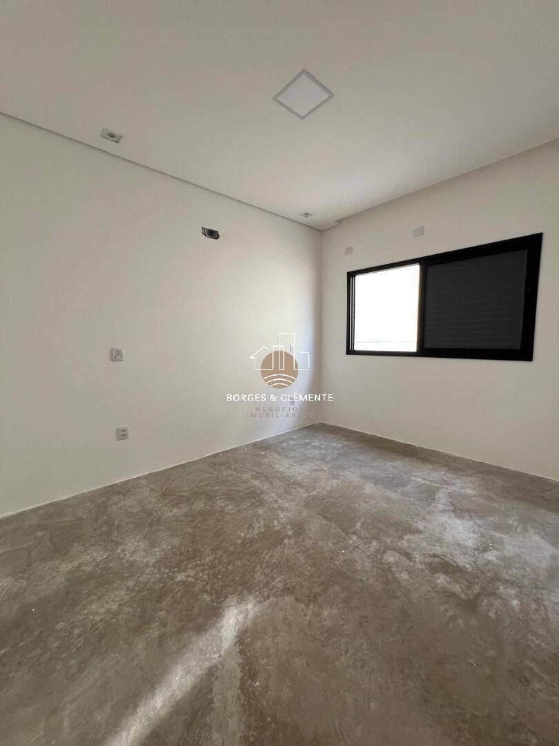 Casa, 3 quartos, 216 m² - Foto 13