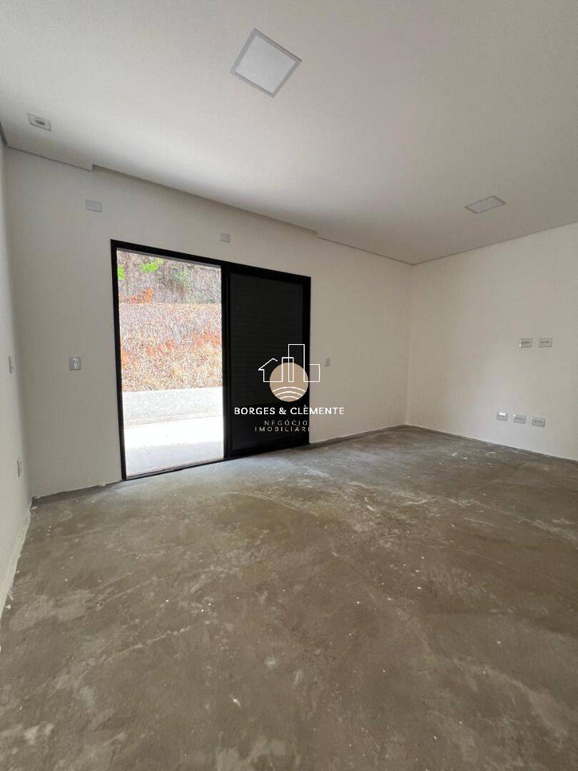 Casa, 3 quartos, 216 m² - Foto 17