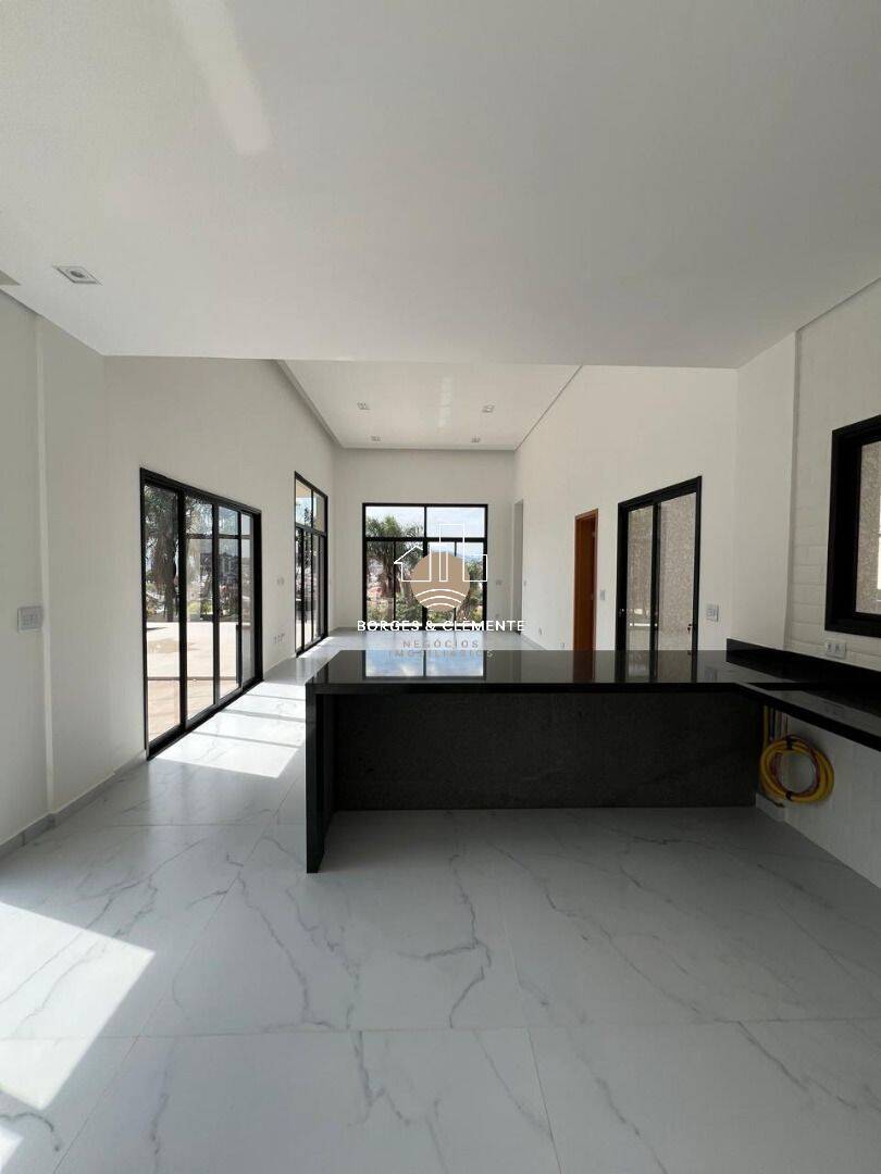 Casa, 3 quartos, 216 m² - Foto 19