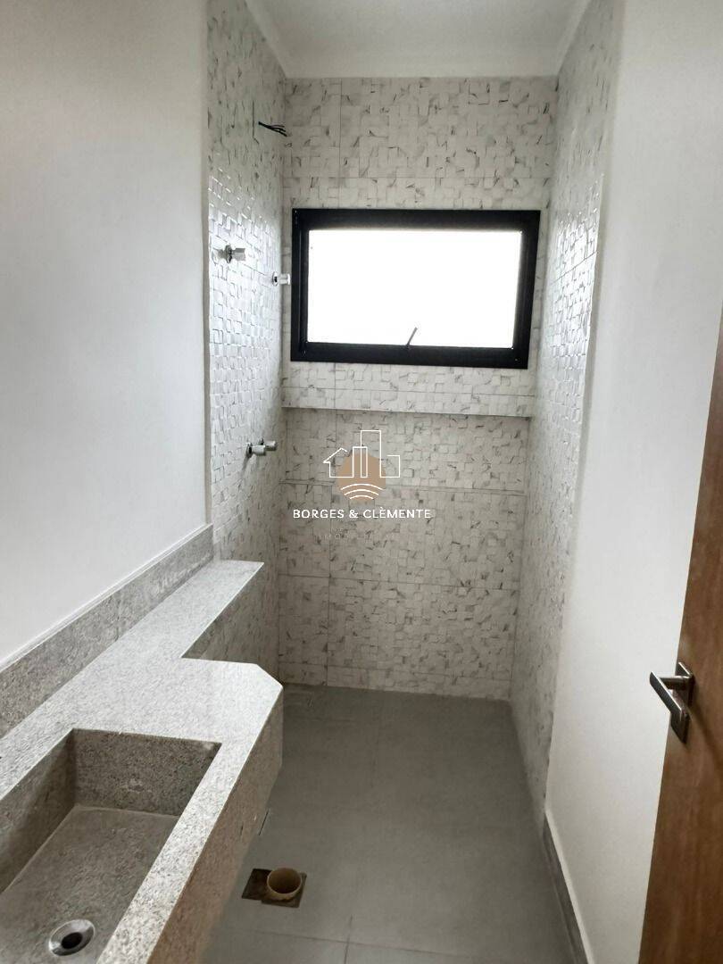 Casa, 3 quartos, 130 m² - Foto 4