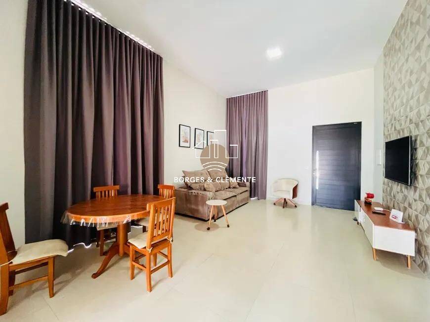 Casa, 3 quartos, 170 m² - Foto 2