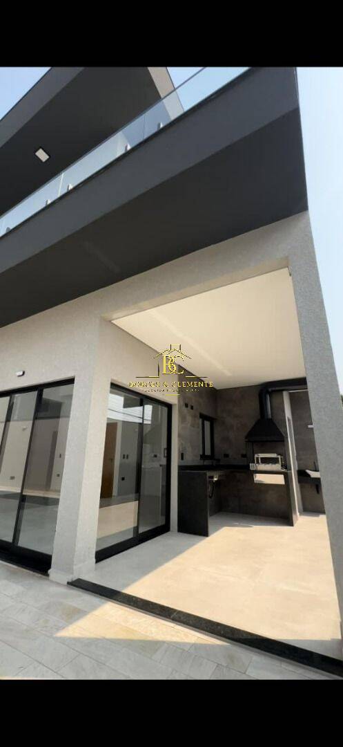 Casa, 3 quartos, 219 m² - Foto 7