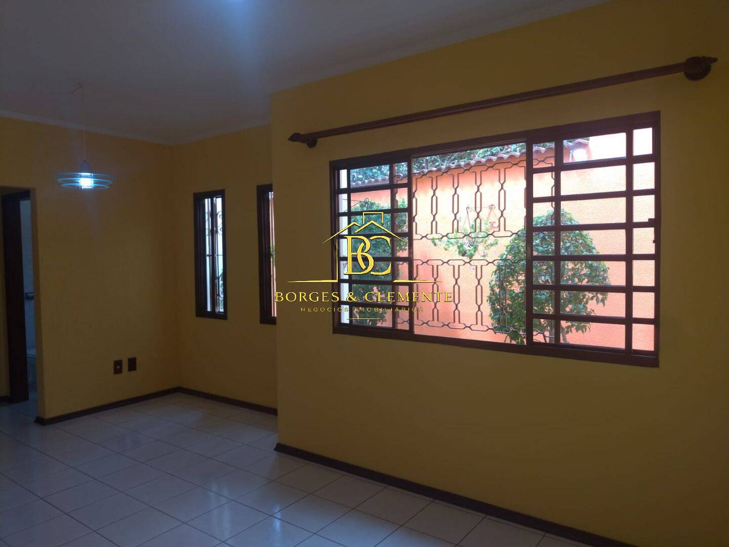 Casa, 2 quartos, 146 m² - Foto 2